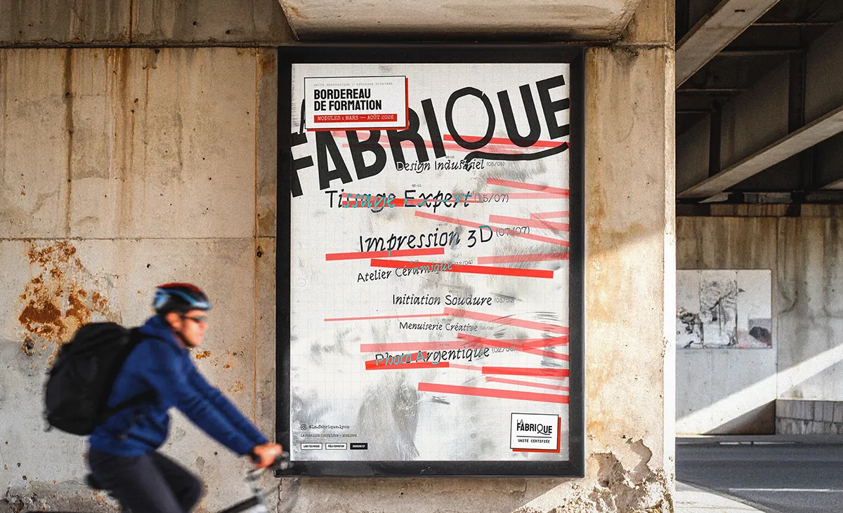 Série d'affiches de communication culturelle exposées dans la rue pour La Fabrique